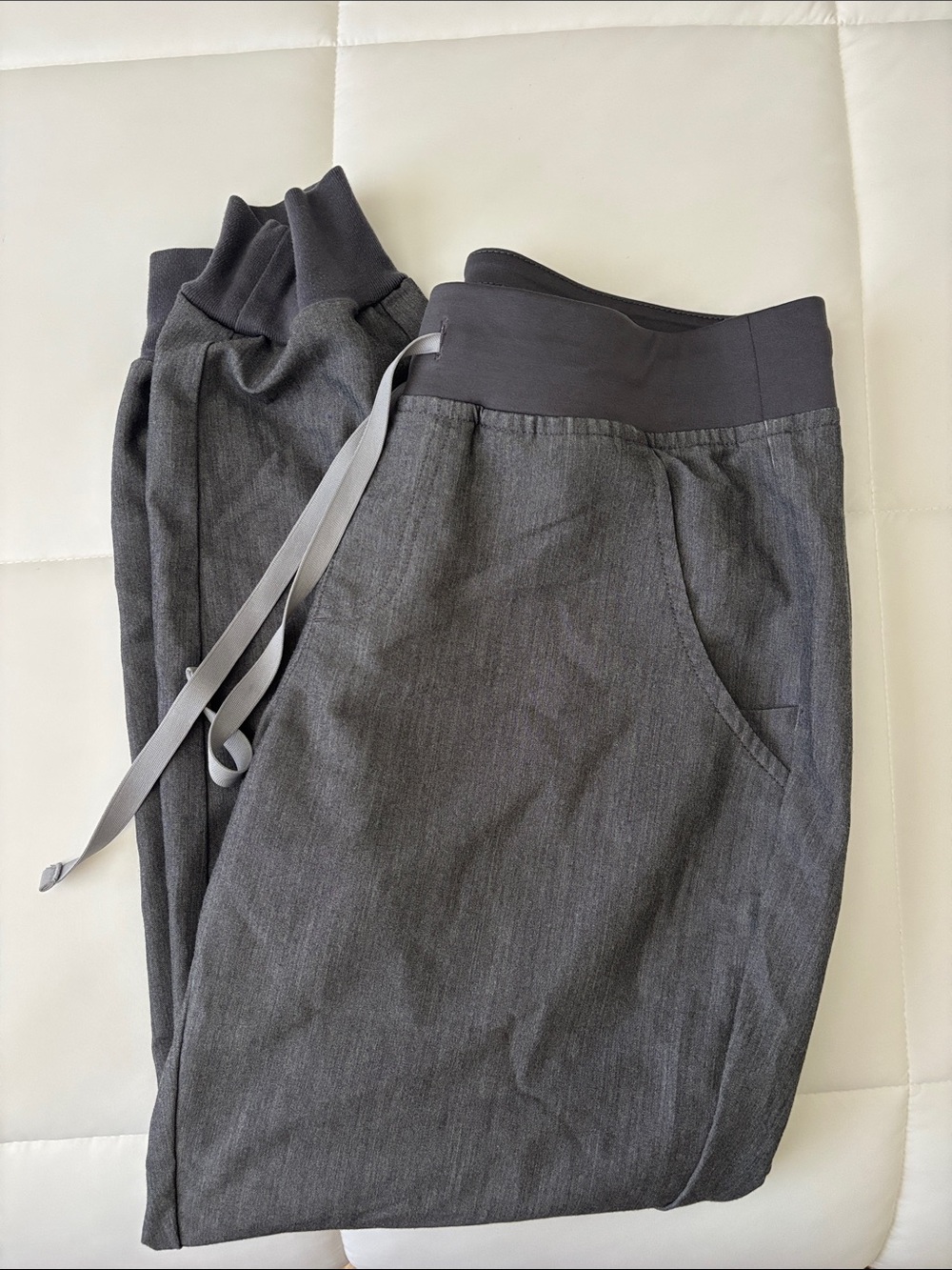 Figs Gray Zamora joggers